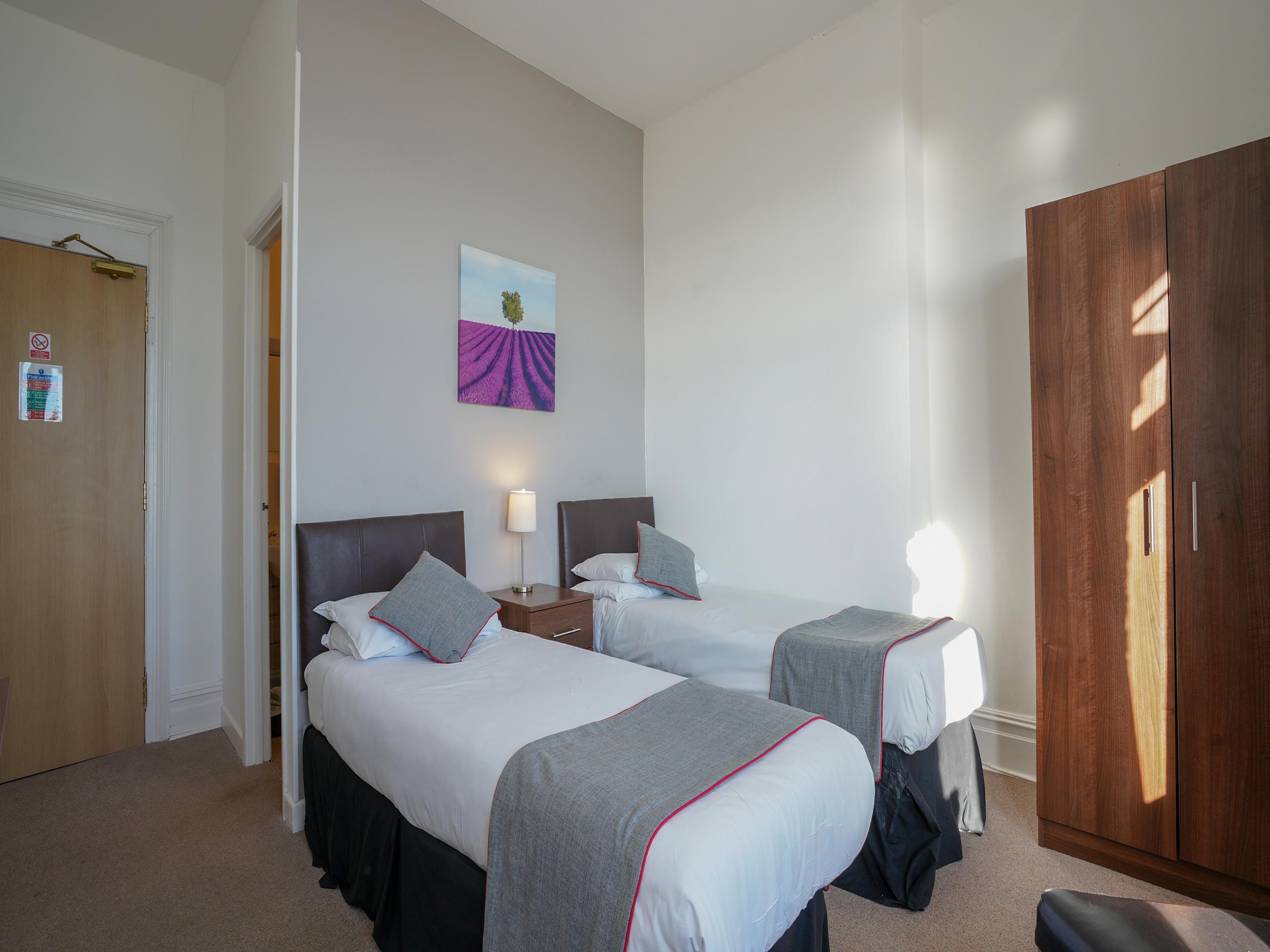 Oyo Shanklin Beach Hotel Dış mekan fotoğraf