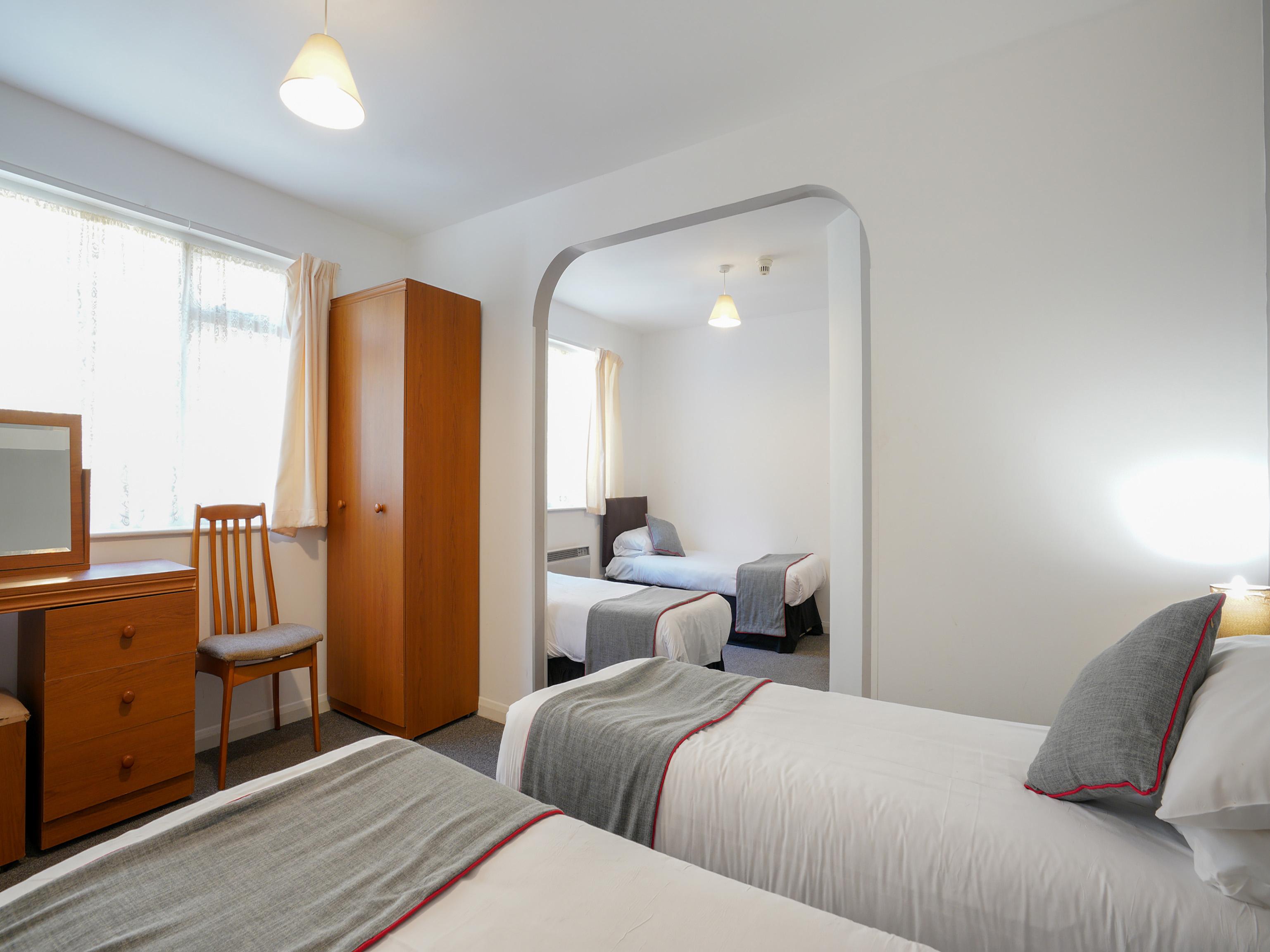 Oyo Shanklin Beach Hotel Dış mekan fotoğraf