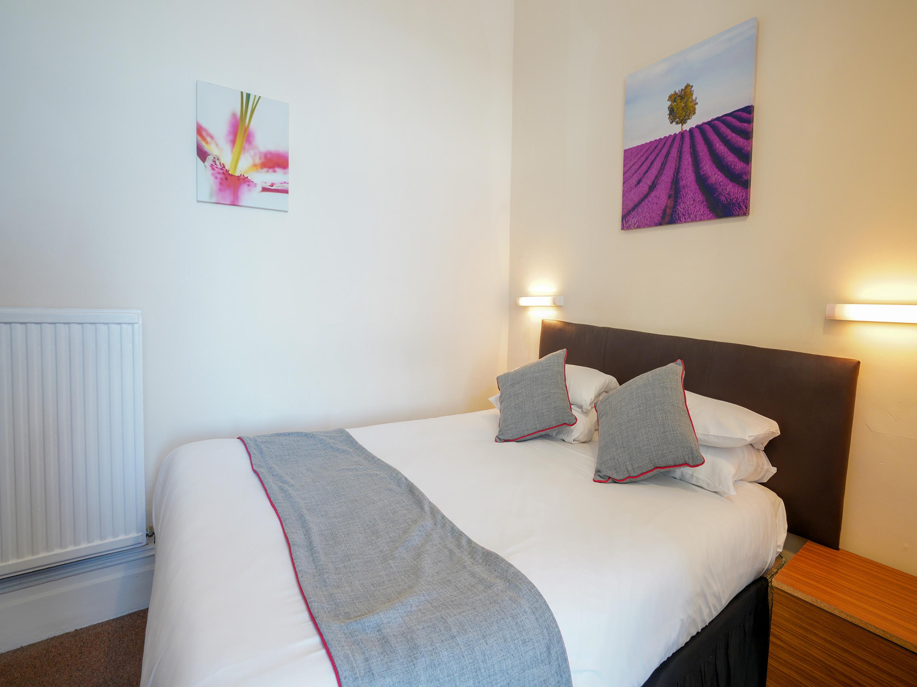 Oyo Shanklin Beach Hotel Dış mekan fotoğraf