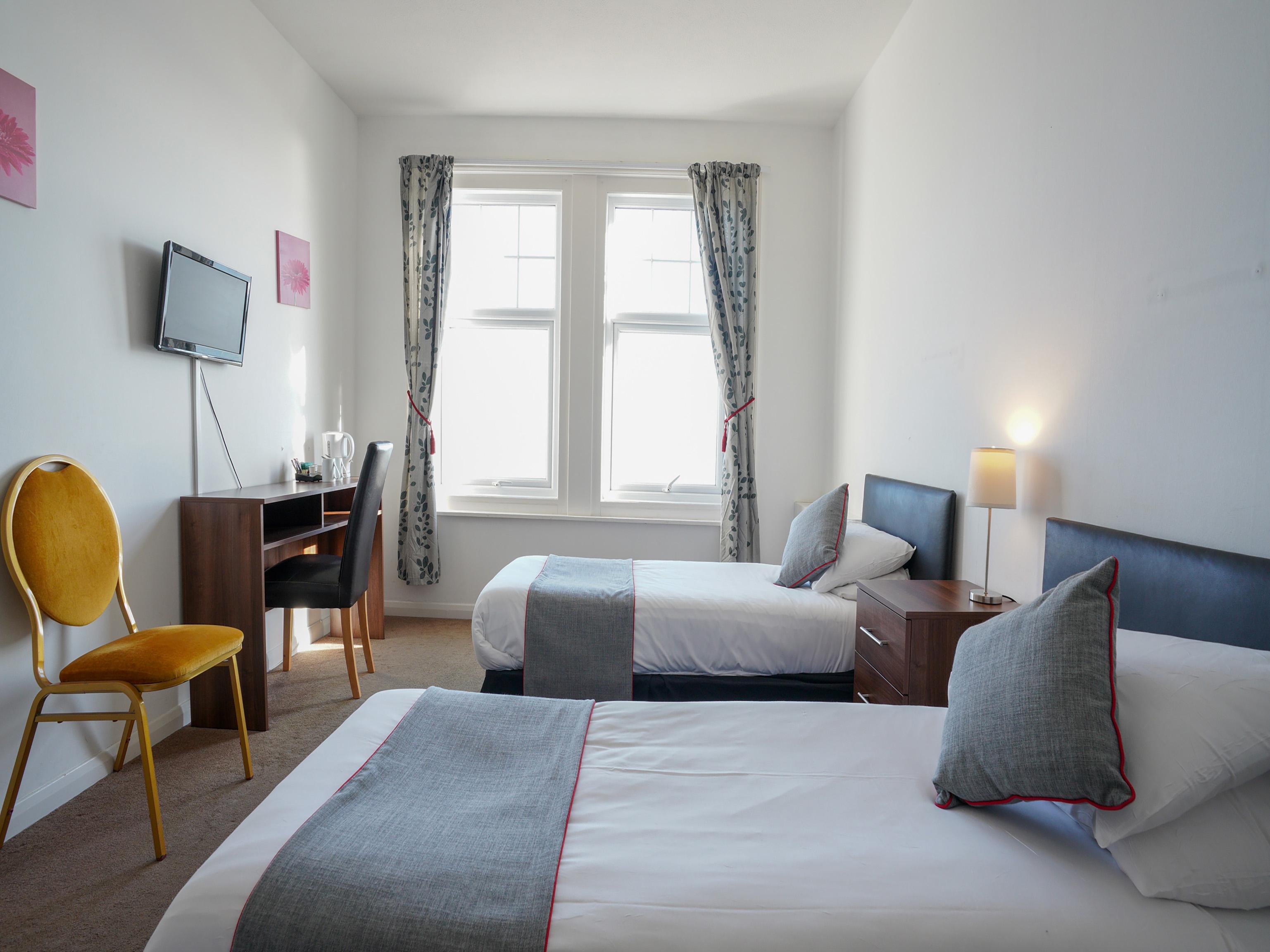 Oyo Shanklin Beach Hotel Dış mekan fotoğraf
