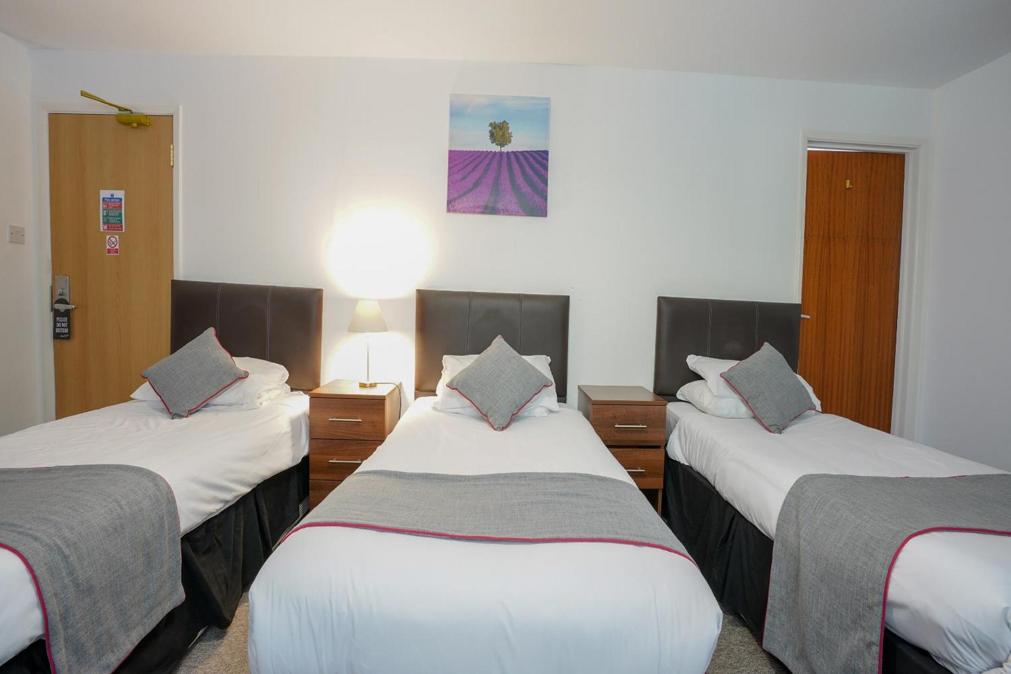 Oyo Shanklin Beach Hotel Dış mekan fotoğraf